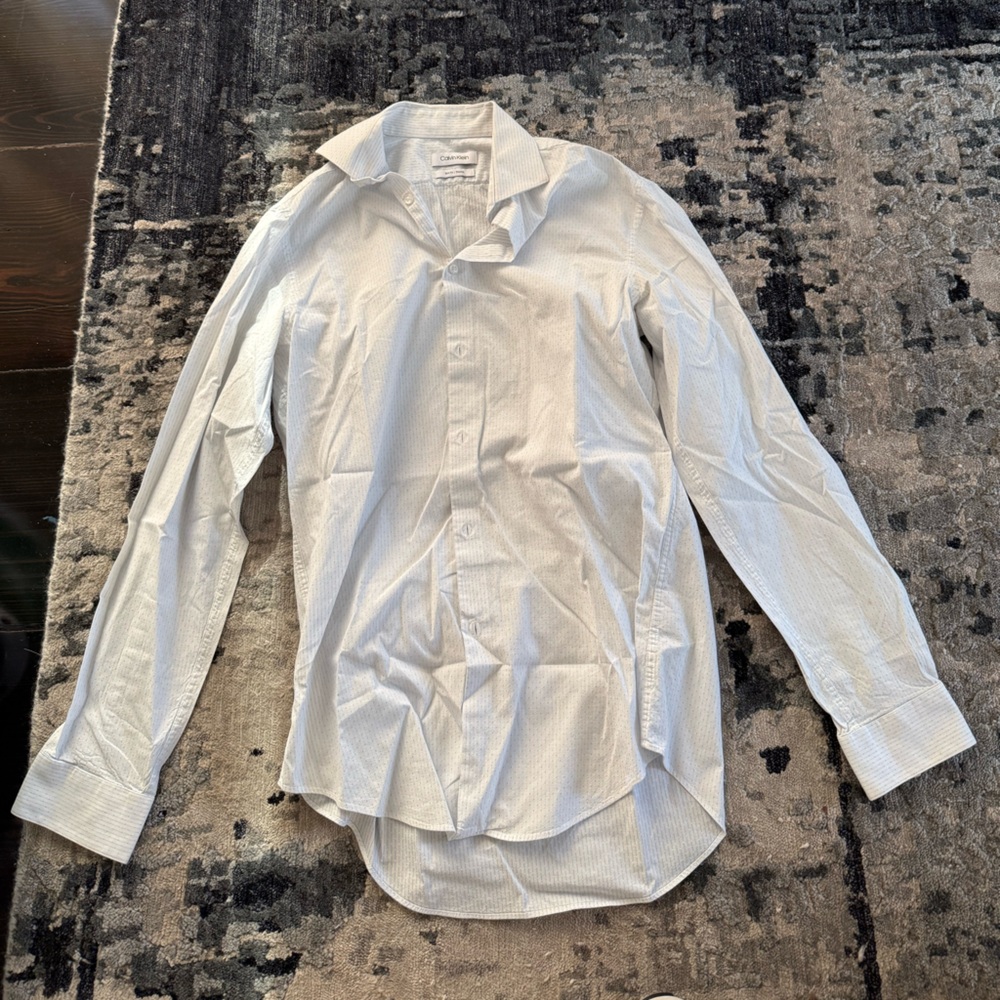 Calvin Klein White Dress Shirt with Subtle Texture
